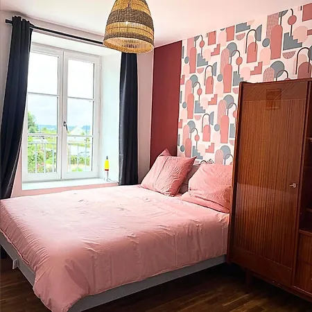 Vinyle Club-rétro 70's-6 Pers-terrasse-wifi-parking *