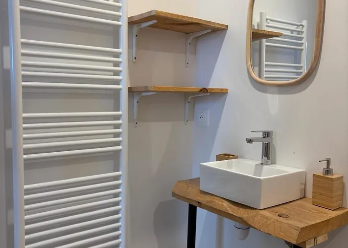 Apartamento Vinyle Club-rétro 70's-6 Pers-terrasse-wifi-parking *