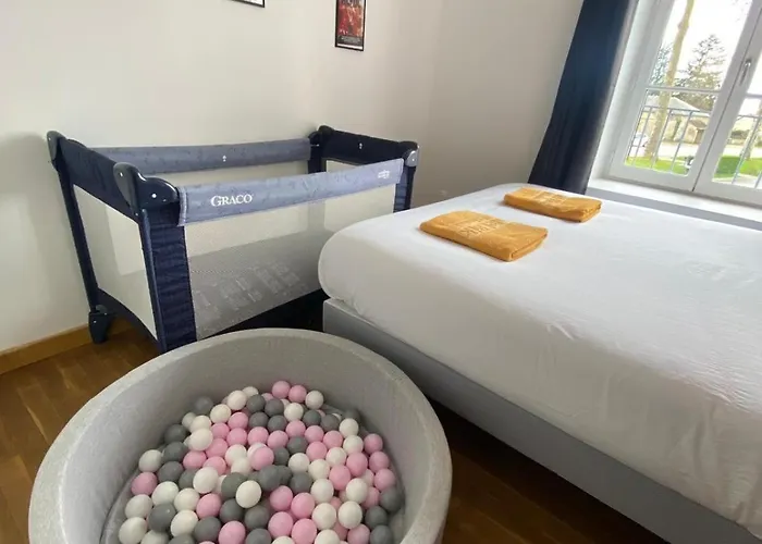 Daire Vinyle Club-retro 70's-6 Pers-terrasse-wifi-parking